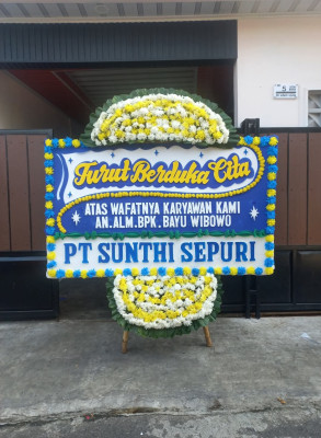 Papan Bunga Duka di Nambo Ilir